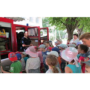 Întîlnire cu pompierii