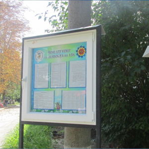 Instalarea panourilor informative